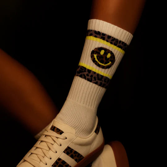LEO Smiley | white