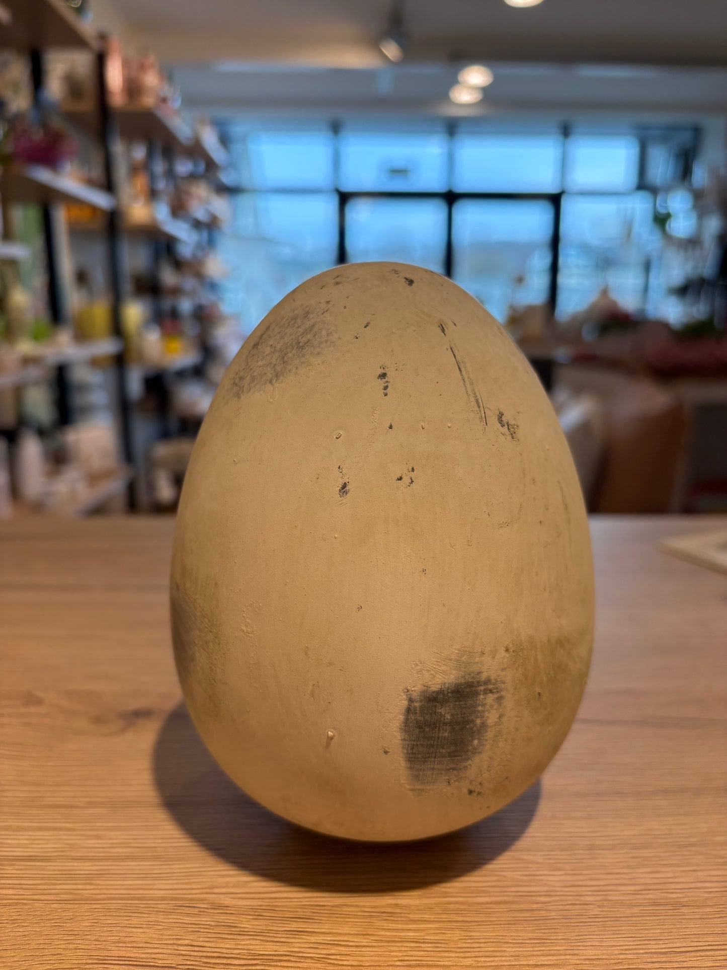 Egg in Stone Look 9.5cm