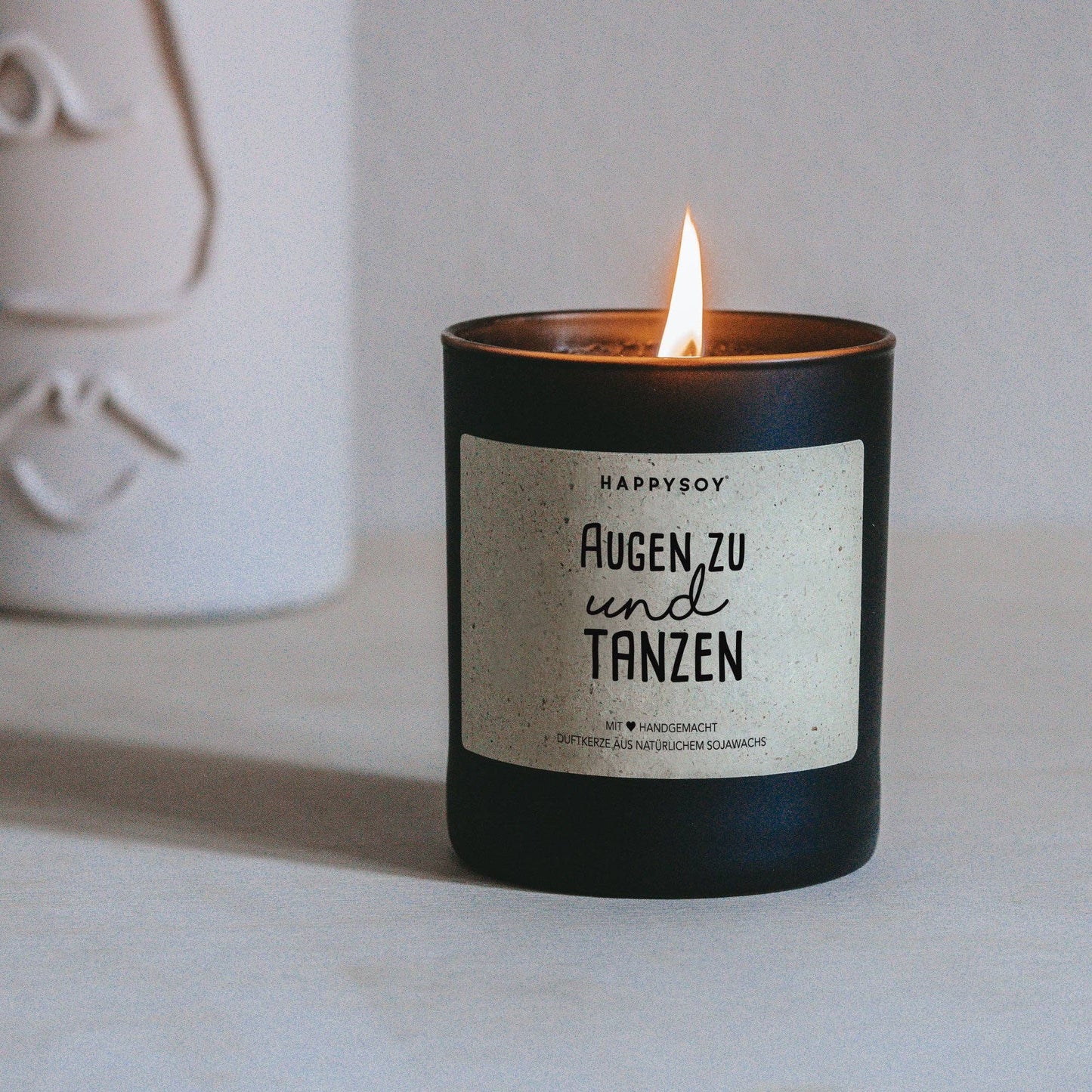 Scented Candle | Close your eyes and dance.