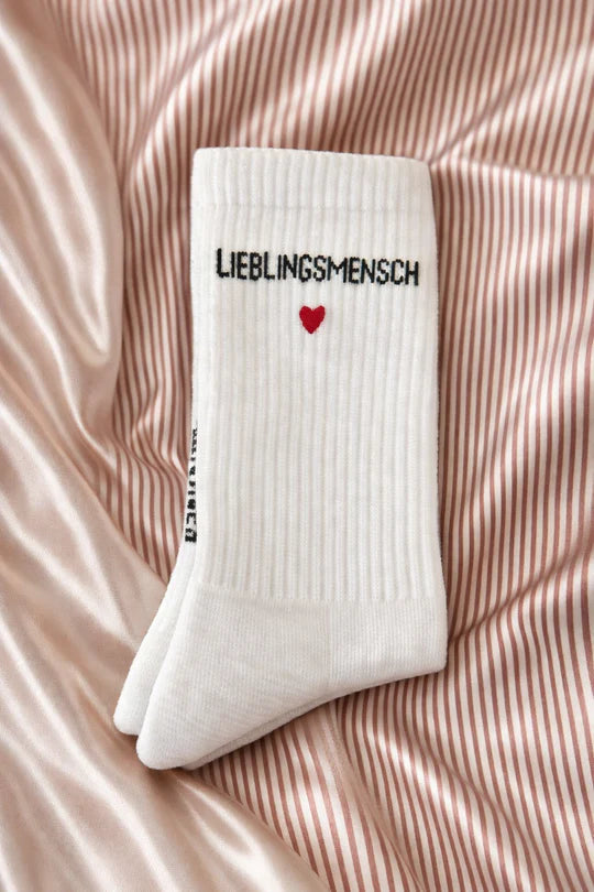 LIEBLINGSMENSCH | mit Herzstickerei