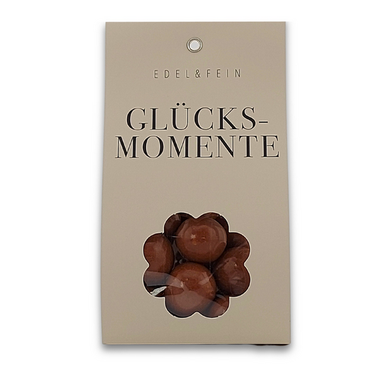 Moments of Happiness - Premium & Fine - Milk Chocolate Hazelnuts - 80 g