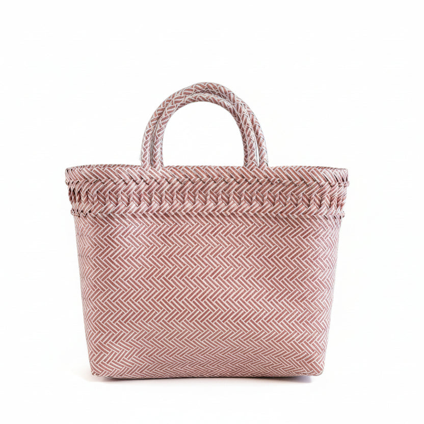 Shopping Basket – Woven Design in Red & White.